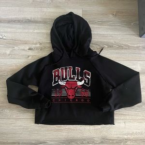 NBA Chicago Bulls Cropped Women’s Hoodie